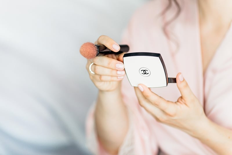 Planet-inspired Makeup